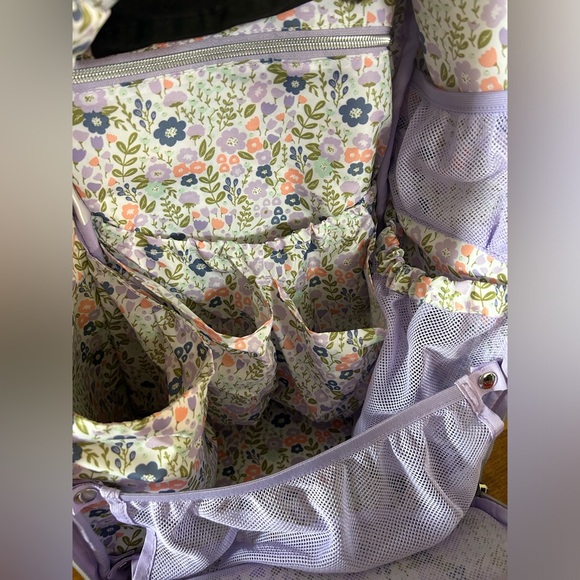 Itzy Ritzy Boss Plus Diaper Bag in meadow - Picture 10 of 14